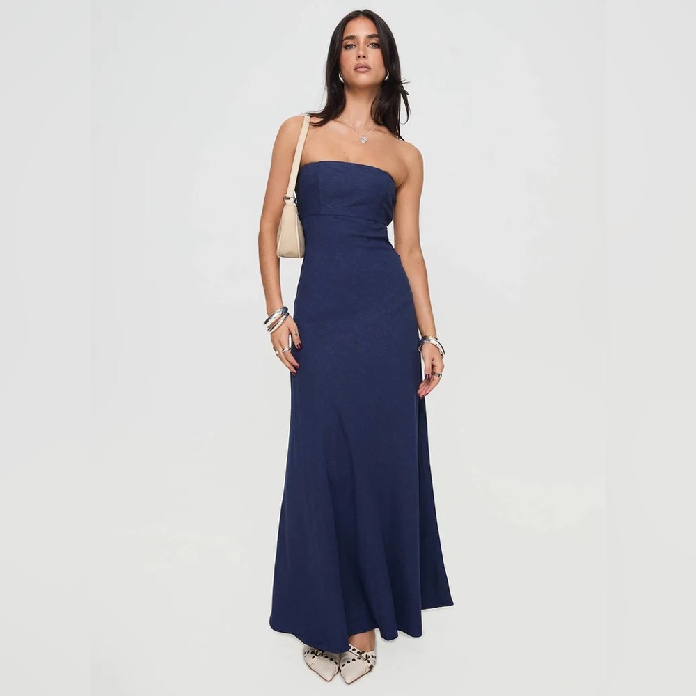 SOLD Yahir Strapless Maxi Dress Navy // Princess Polly